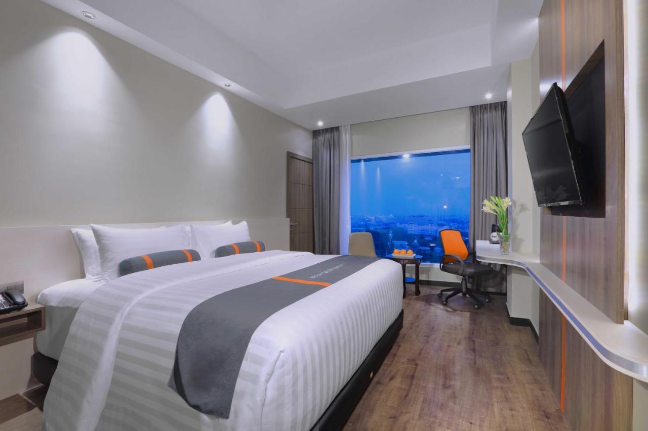 Harper Wahid Hasyim Medan By Aston Hotel Ngoại thất bức ảnh